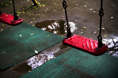 雨の子供との公園