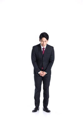 やんわりとした態度で断る